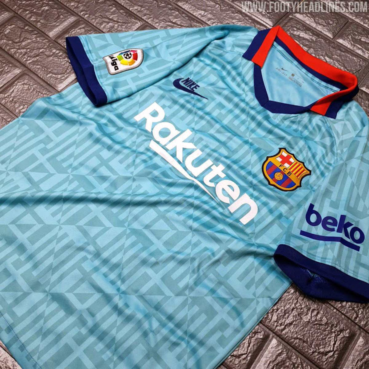 barcelona-19-20-third-kit-2.jpg