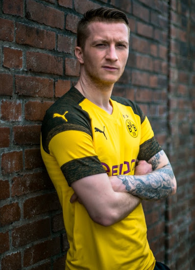 bvb-18-19-home-kit%2B%25285%2529.jpg