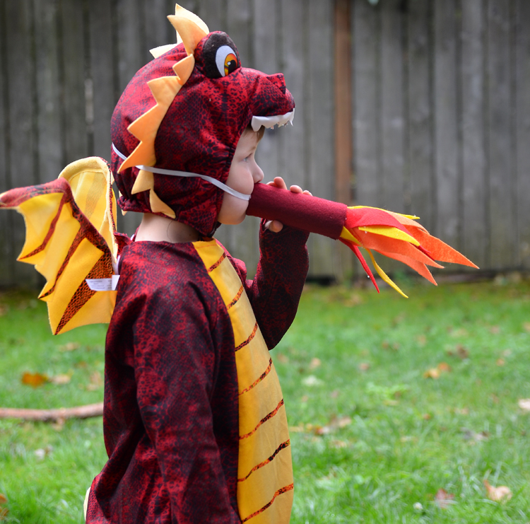 dragon%2BCOSTUME%2Bfire%2Bbreathing%2Bdragon%2Bmouth%2Beasy%2Bdiy%2Btitle.jpg