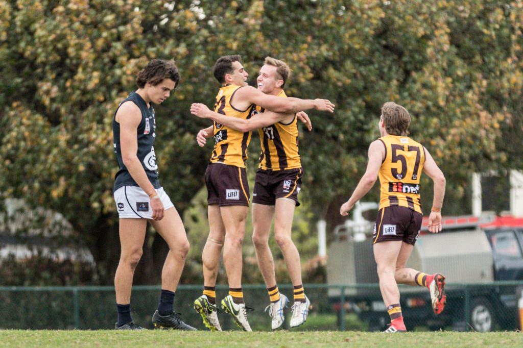 boxhillhawks.com.au