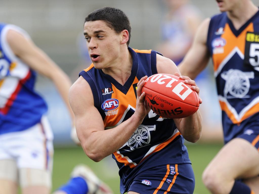 Prestia in action for Calder Cannons.