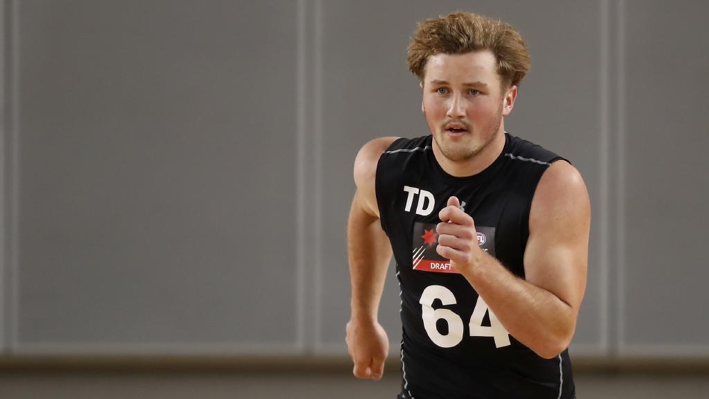 MELBOURNE, AUSTRALIA - OCTOBER 03: Will Gould completes the yoyo test during the 2019 AFL Draft Combine at Margaret Court Arena on October 03, 2019 in Melbourne, Australia. (Photo by Dylan Burns/AFL Photos via Getty Images)