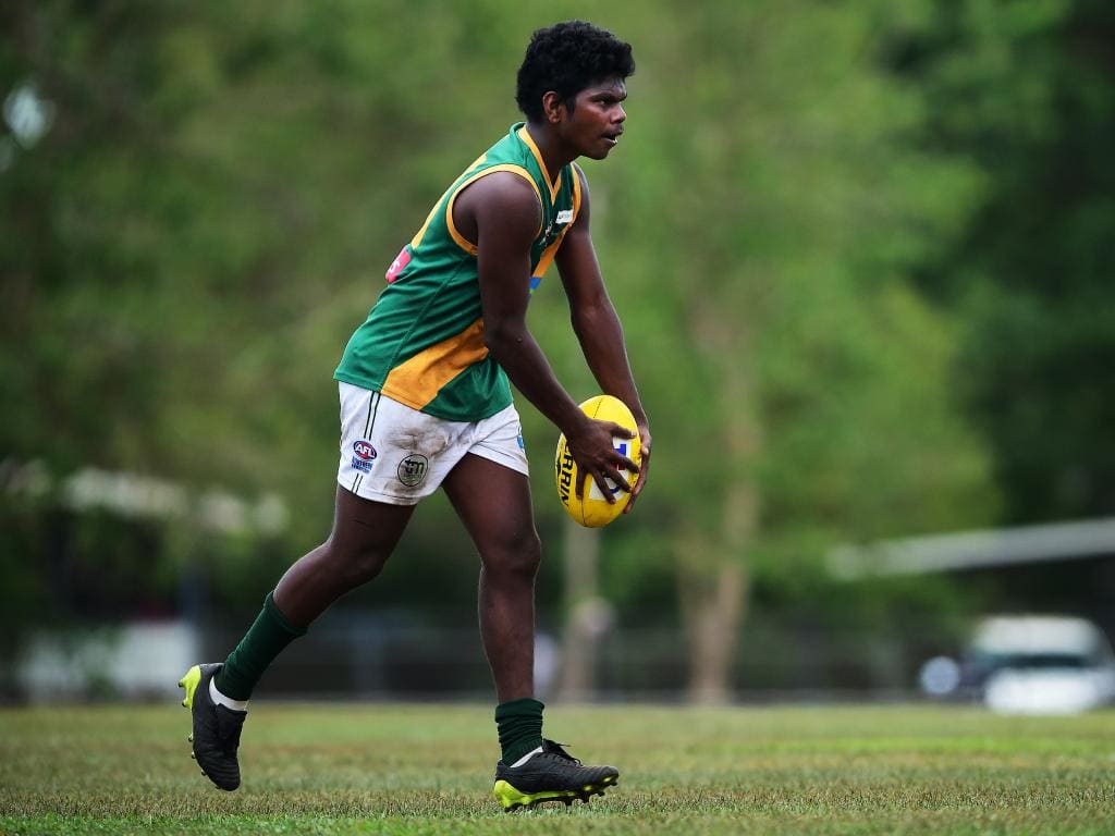 Maurice Rioli Jr lines up for a goal for St Mary’s last year. Picture: Justin Kennedy