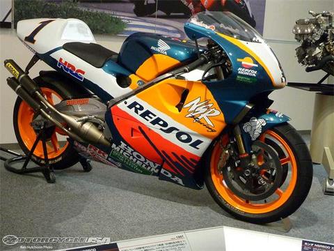 Honda_NSR500_Doohan_large.jpg