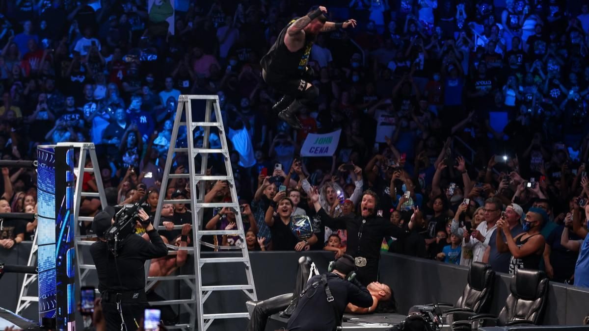 Kevin-Owens-Ladder-dive.jpg