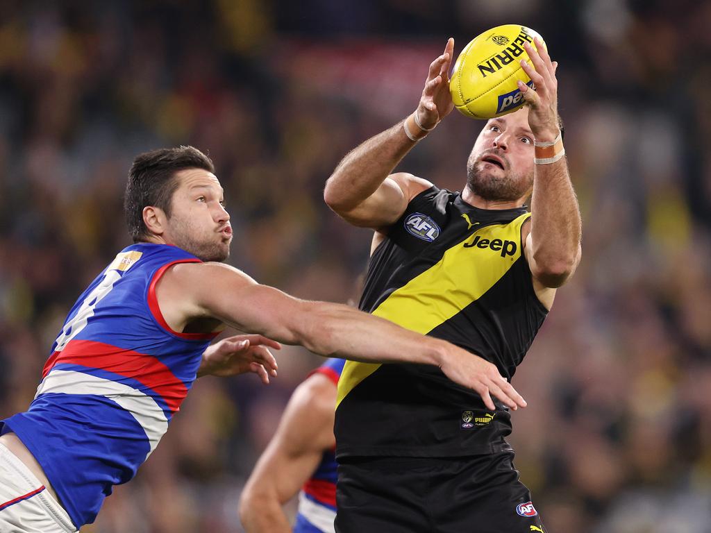 Toby Nankervis battles Stefan Martin. Picture: Michael Klein