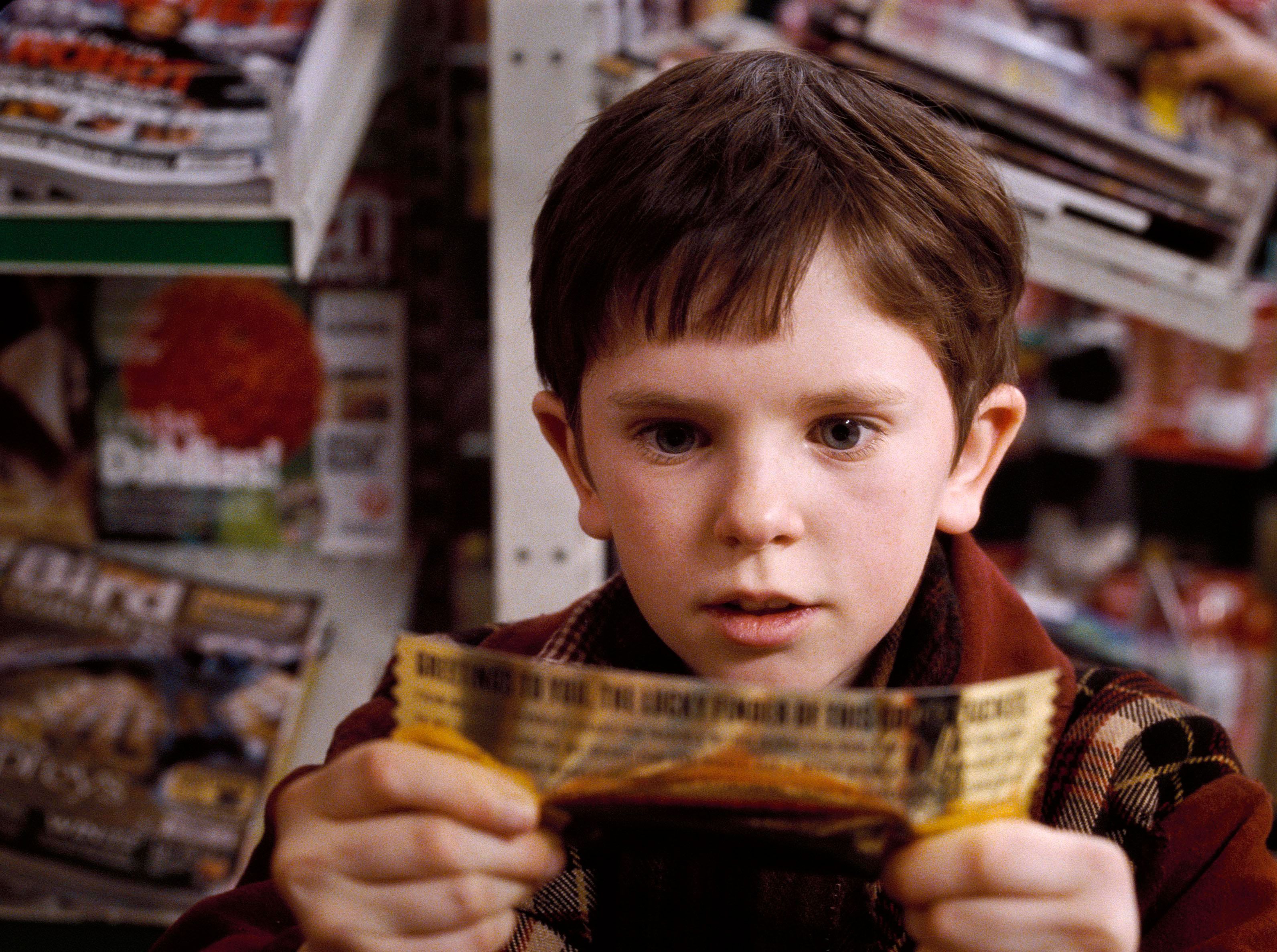 1437403537-freddie-highmore-charlie-chocolate-factory-now.jpg