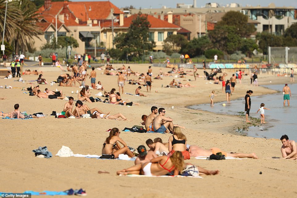 26473942-8158971-St_Kilda_and_other_popular_beaches_in_the_city_are_reportedly_ab-a-26_1585291291419.jpg