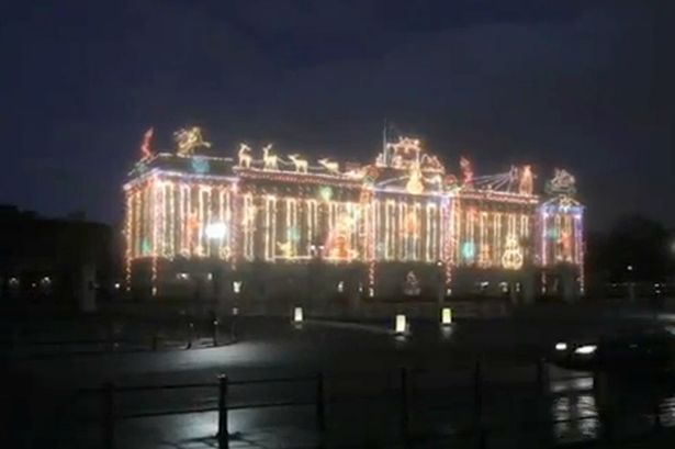 a-grab-from-video-crazy-buckingham-palace-xmas-lights-display-pic-youtube-saunelliot884-image-2-531026434.jpg