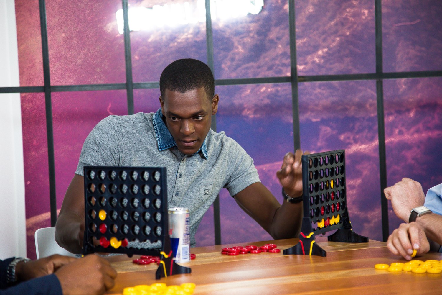 rajon-rondo-playing-a-game-of-connect-four.jpg