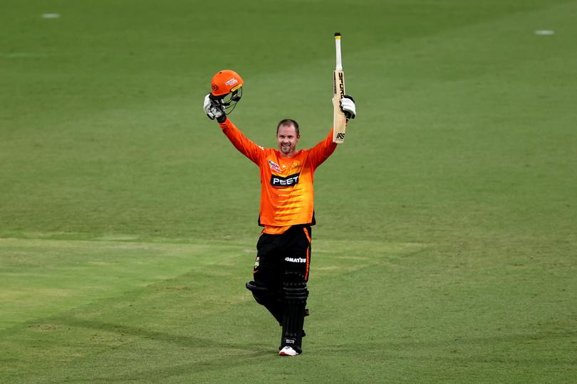 SYDNEY, AUSTRALIA - DECEMBER 11: Colin Munro of the Scorchers celebrates scoring his century during the Men's Big Bash League match between the Perth Scorchers and the Adelaide Strikers at GIANTS Stadium, on December 11, 2021, in Sydney, Australia. (Photo by Brendon Thorne/Getty Images)