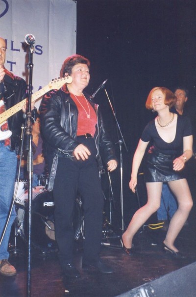 julia-gillard-dancing-1998-e1372515174914.jpg