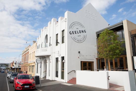 the-geelong-hotel.jpg