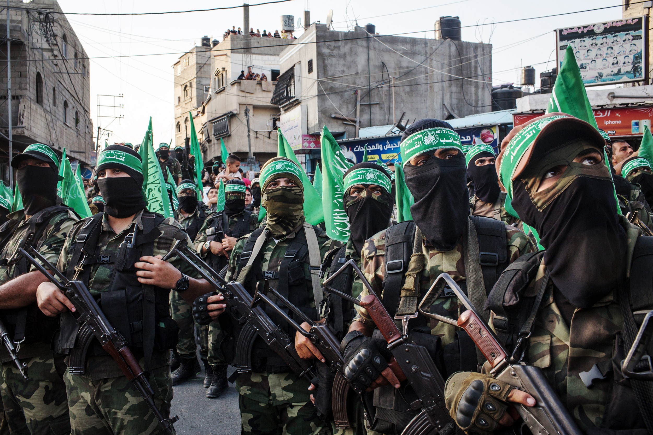 231009-gaza-city-hamas-fighters-masks-weapons-2017-ac-1108p-1bb51e.jpg