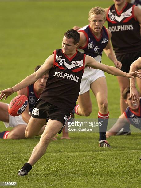 ben-cadd-of-the-dolphins-in-action-during-the-round-six-txu-vfl-match-picture-id1989632