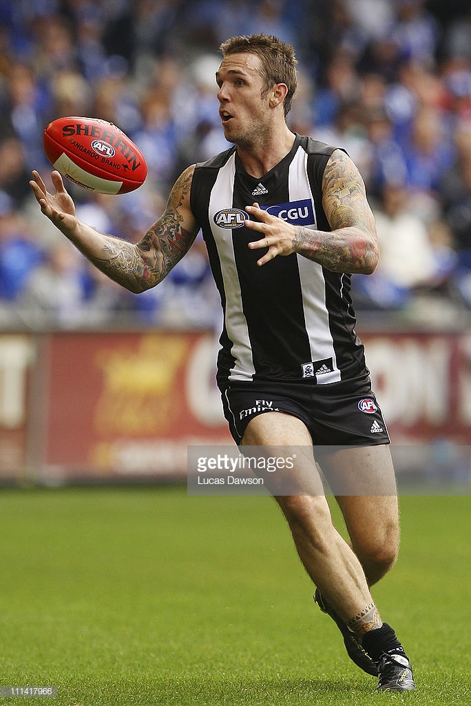 dane-swan-of-the-magpies-marks-the-ball-during-the-round-two-afl-picture-id111417966