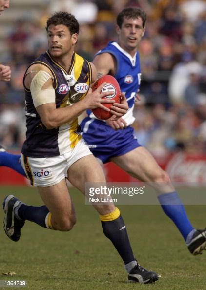 richard-taylor-of-the-eagles-in-action-during-the-round-22-afl-match-picture-id1364239