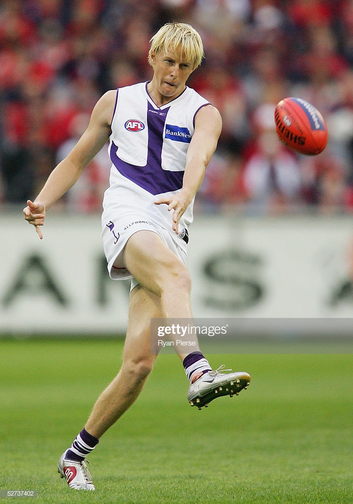 scott-thornton-for-the-dockers-in-action-during-the-round-six-afl-picture-id52737402