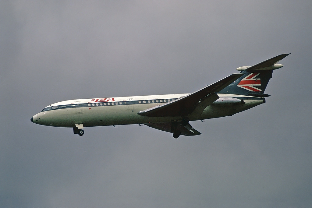 Hawker_Siddeley_HS-121_Trident_1C%2C_BEA_-_British_European_Airways_AN2197445.jpg