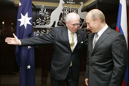 Vladimir_Putin_with_John_Howard-2.jpg