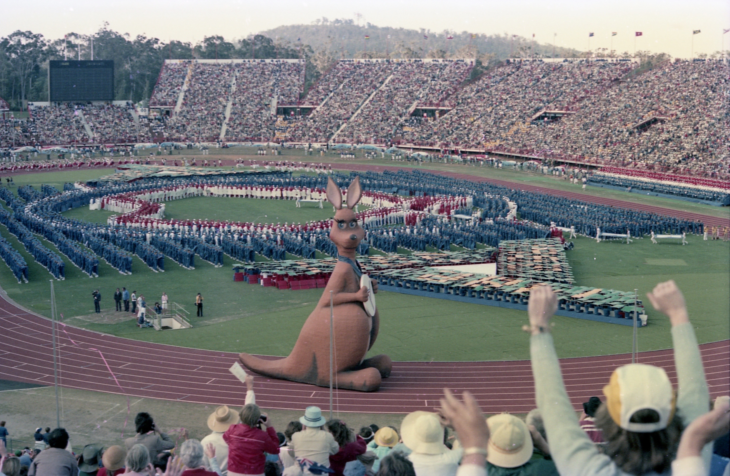 Commonwealth_Games_Opening_Ceremony_-_Brisbane_1982.jpg