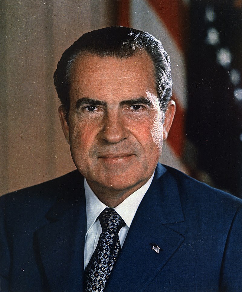 800px-Richard_M._Nixon%2C_ca._1935_-_1982_-_NARA_-_530679.jpg