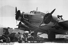 220px-Bundesarchiv_Bild_101I-026-0122-32A%2C_Griechenland%2C_Kreta%2C_Ju_52.jpg