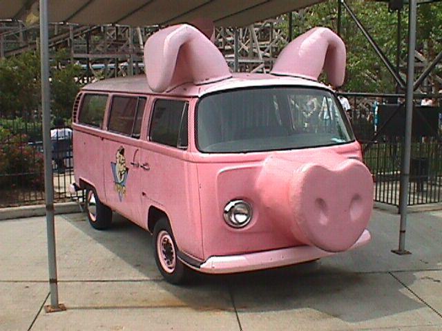 Funny-Pig-Face-Car-Image.jpg