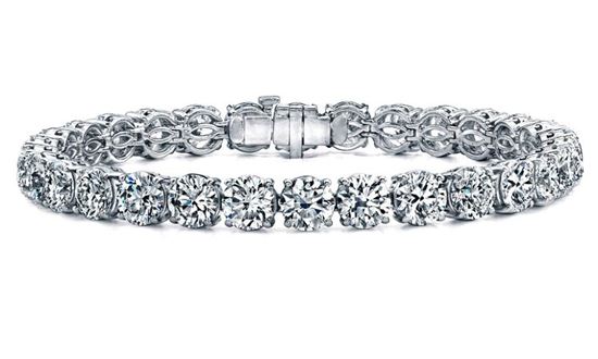 0000776_1716-carat-tw-rare-diamond-tennis-bracelet_550.jpeg