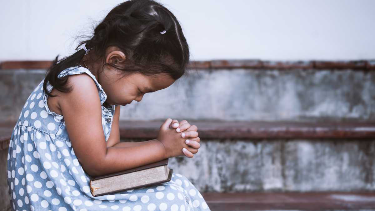 blog_child_praying_1540.jpg