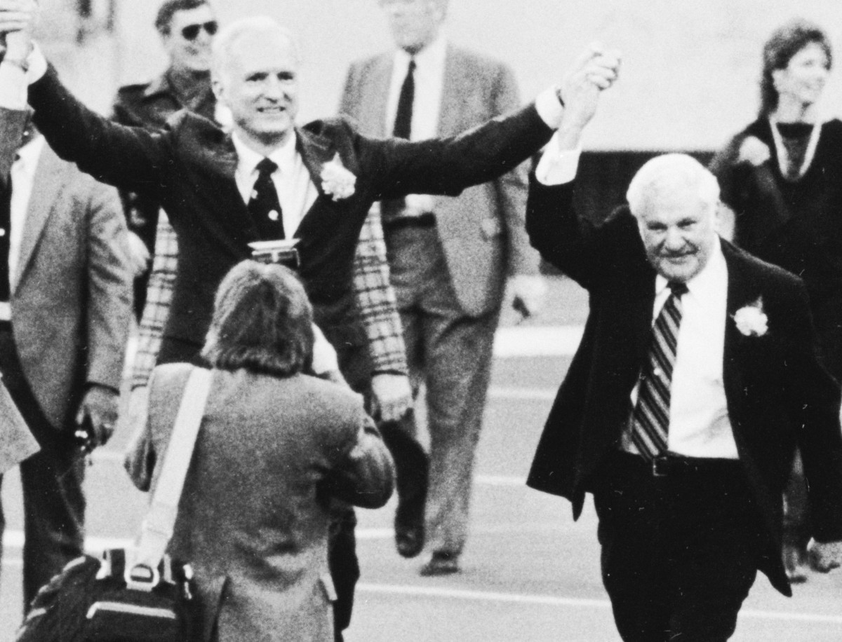 On April 2, 1984, Indianapolis Mayor William Hudnut (left) officially welcomed Colts owner Robert Irsay to the city.