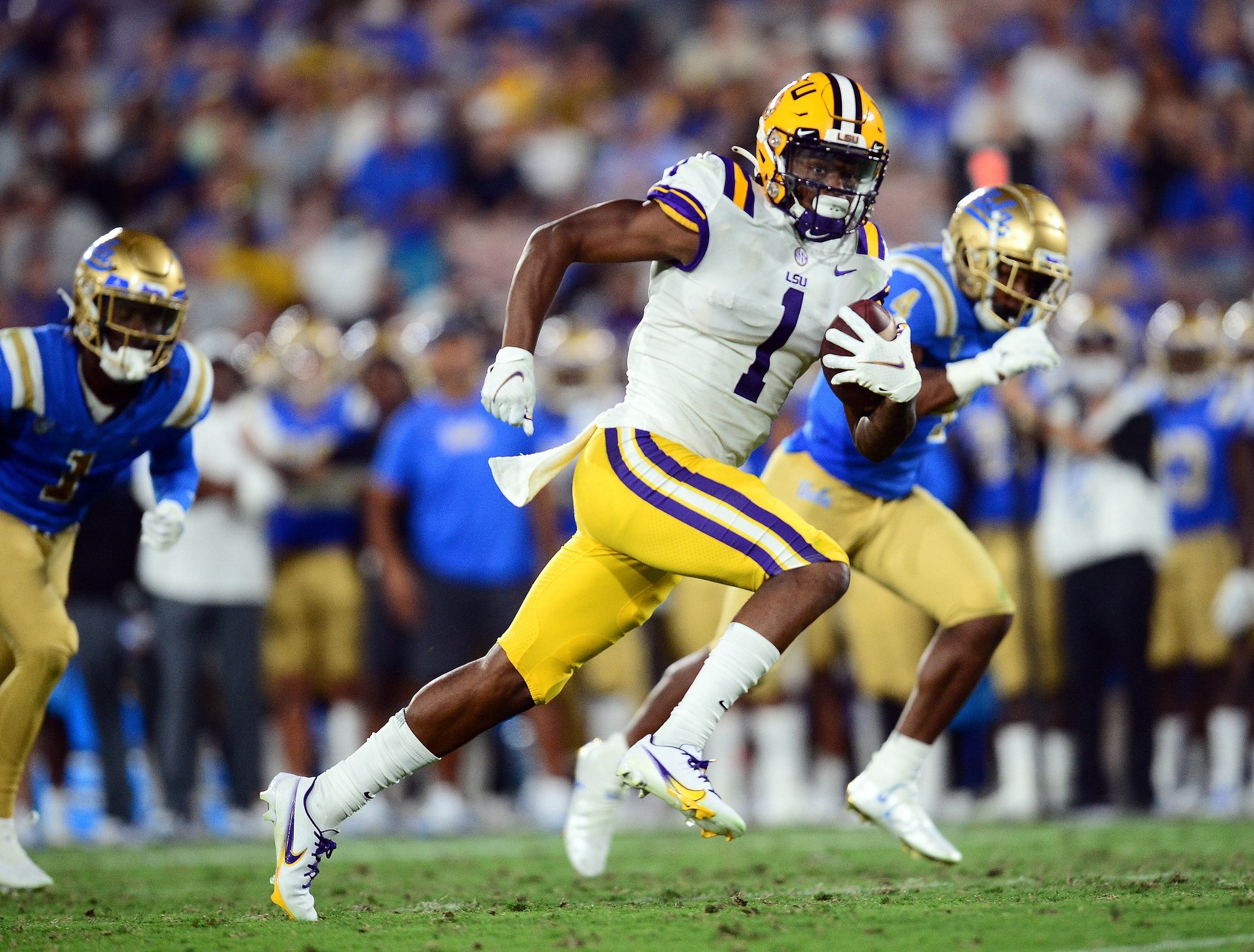 Kayshon-Boutte-WR-LSU-NFL-Draft-Scouting-Report.jpg