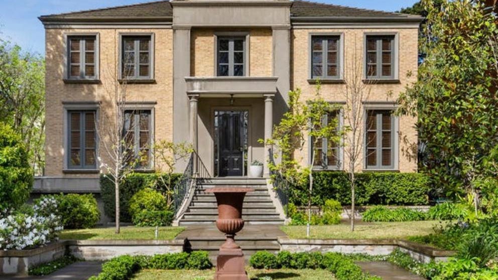 Garry Hounsell: Former Myer chairman lists Toorak mansion