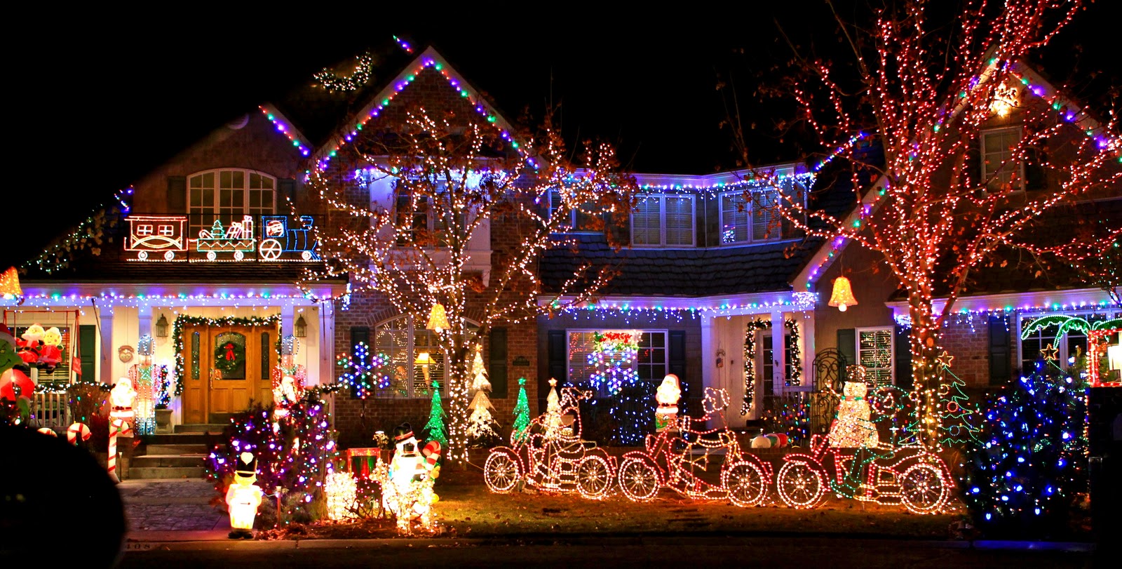 christmas-lights-outdoor-light-drop-dead-gorgeous-ceramic-christmas-village-houses-manufacturers-christmas-lights-christmas-lights-displays-how-to-hang-christmas-lights-on-house-christmas-light-s.JPG