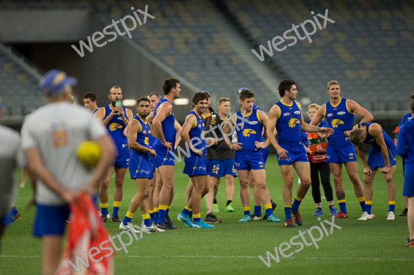 twa-0094084-West-Coast-Eagles-training-at-Optus-Stadium-in.jpg